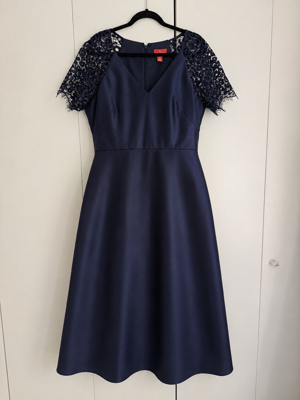 ❤️ Monique Lhuillier A-Line Eyelash Lace Tea-Length Party Dress